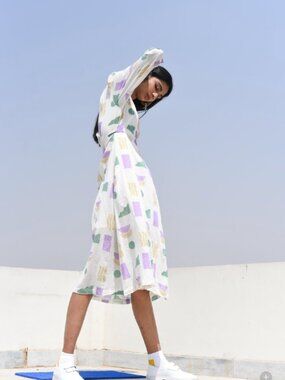 Sz L Maggie Jayne Cream Wrap Maxi Dress with Green & Lavender Print